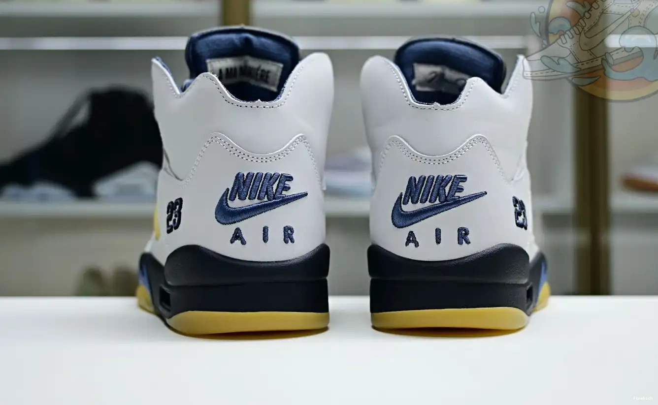 Air A x Dust